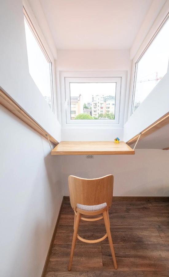 Central Bohemian House/Garden/-5 bedrooms, 3 Baths Sofia Buitenkant foto