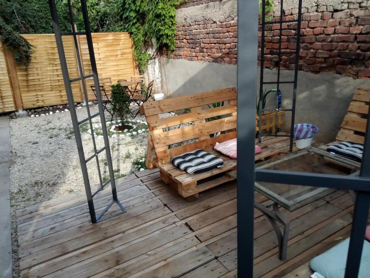 Central Bohemian House/Garden/-5 bedrooms, 3 Baths Sofia Buitenkant foto